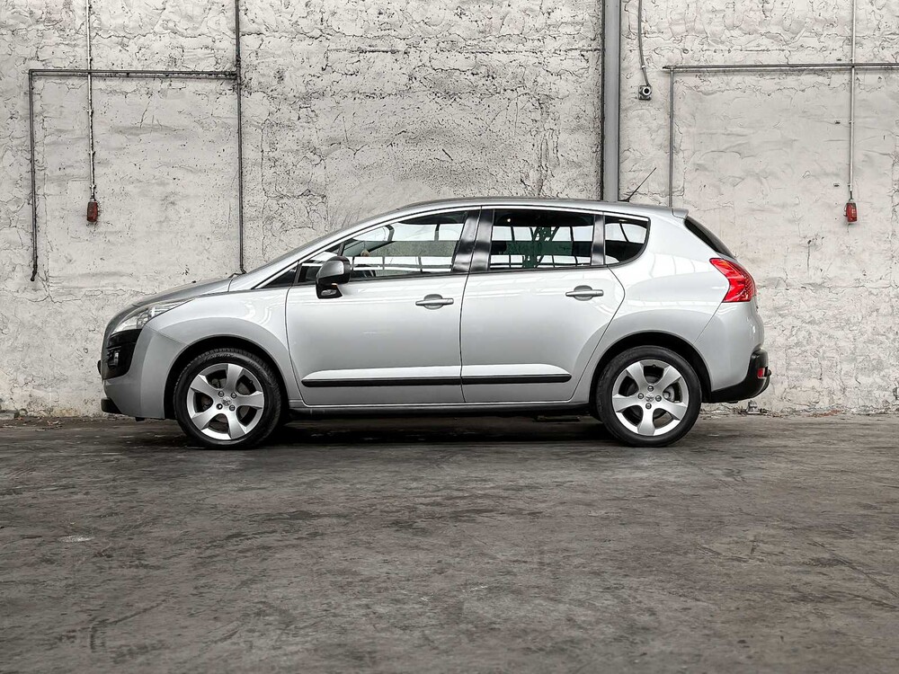 Peugeot 3008 1.6 VTi Première 120hp 2010, 76-KHR-3