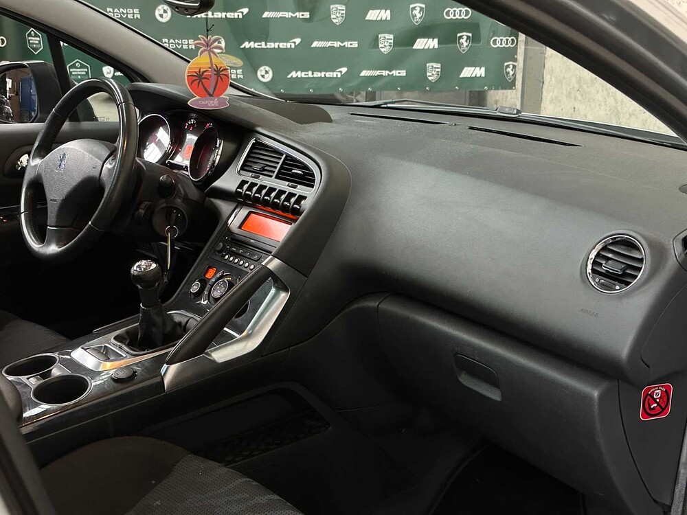 Peugeot 3008 1.6 VTi Première 120hp 2010, 76-KHR-3