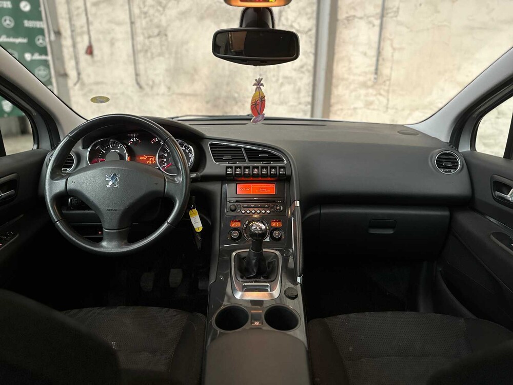 Peugeot 3008 1.6 VTi Première 120hp 2010, 76-KHR-3