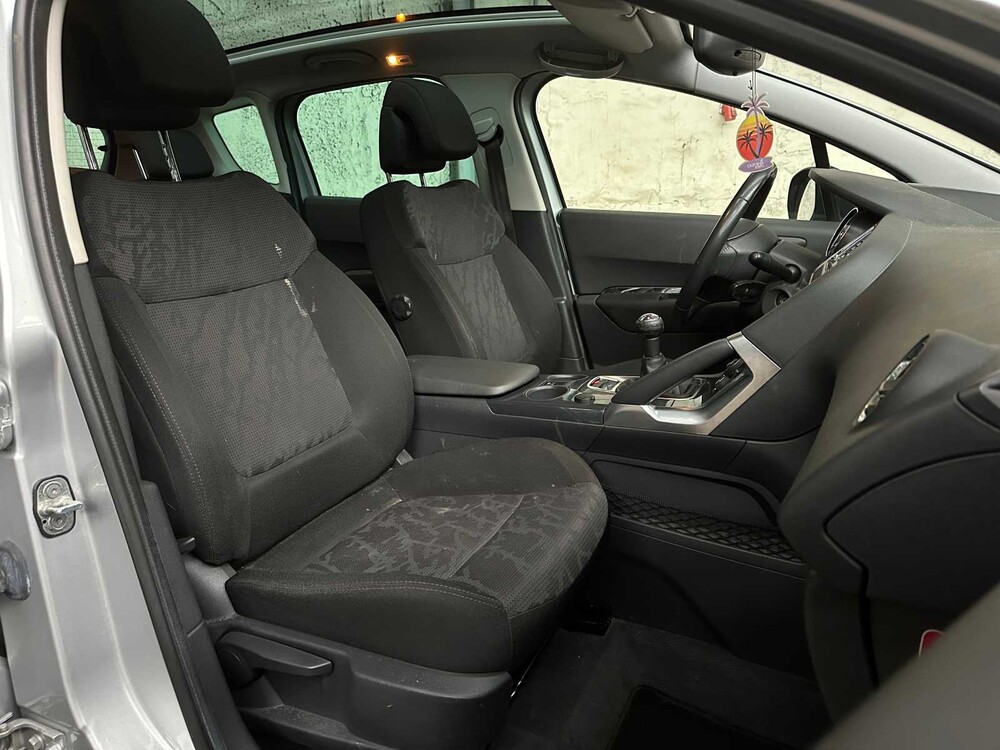 Peugeot 3008 1.6 VTi Première 120hp 2010, 76-KHR-3