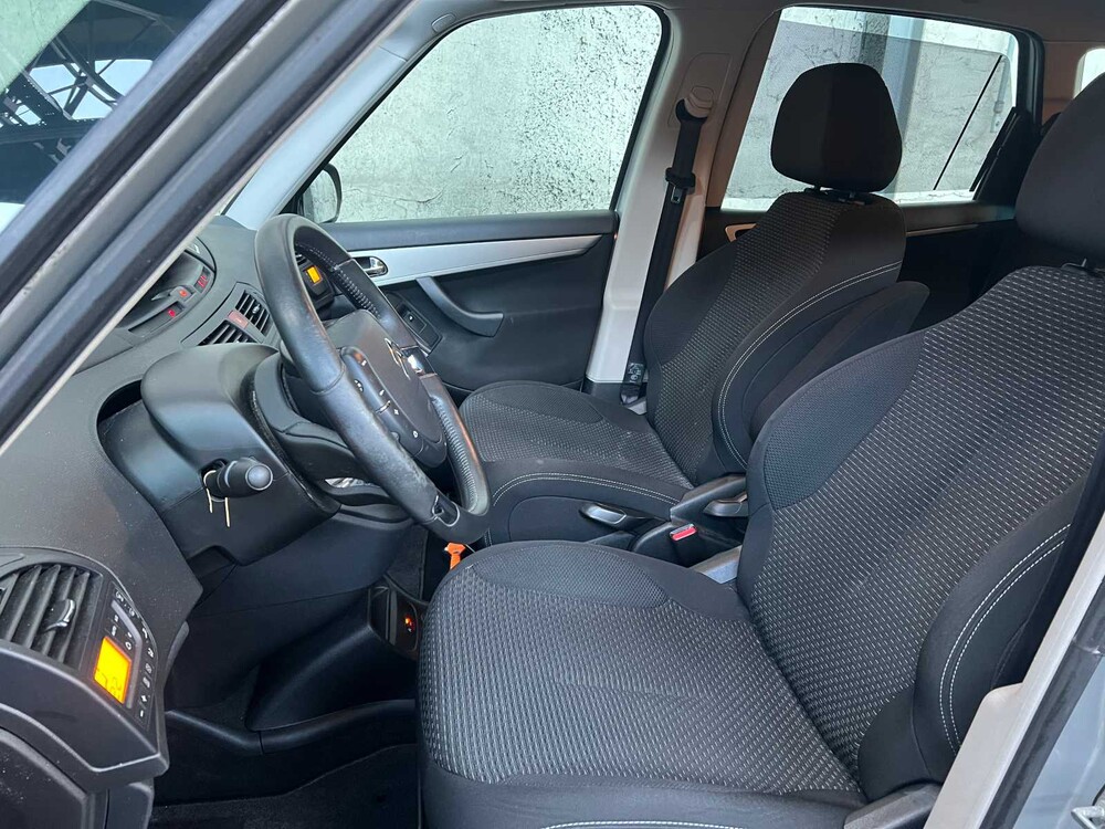 Citroen C4 Picasso 1.6 VTi Ligne Bns 120hp 2012, 98-TRP-8