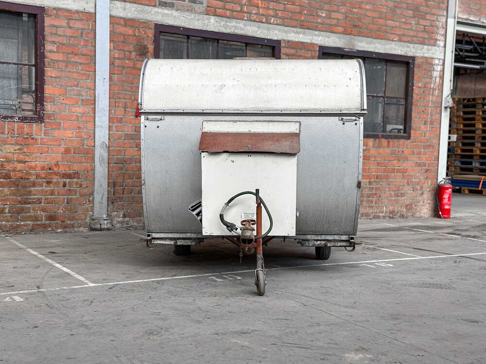 Dehtlefft 1957 348 - Caravan