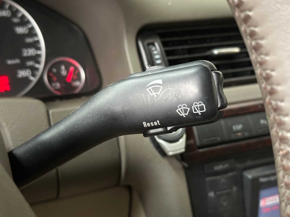 Audi A6 Avant 3.0 Pro Line MT 220hp 2003, 36-NF-KK