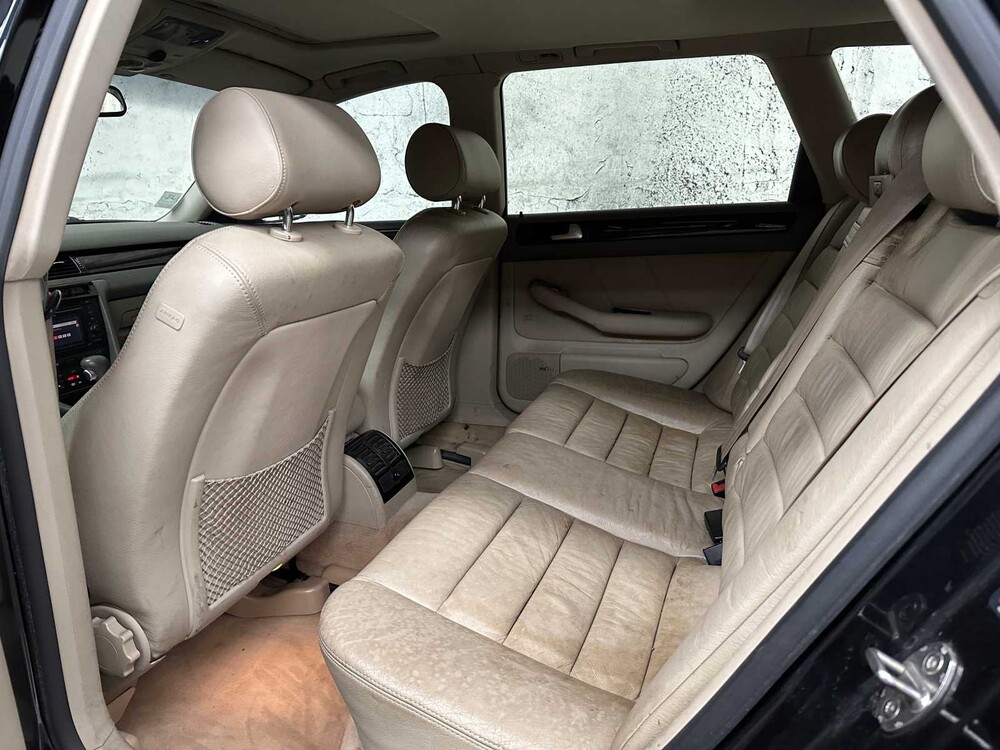 Audi A6 Avant 3.0 Pro Line MT 220hp 2003, 36-NF-KK