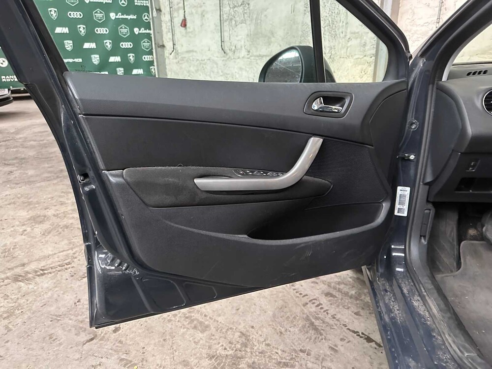 Peugeot 308 SW 1.6 VTi X-Line 120PS 2010, 9-XVG-87