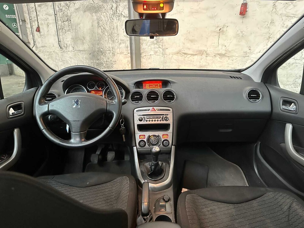 Peugeot 308 SW 1.6 VTi X-Line 120PS 2010, 9-XVG-87