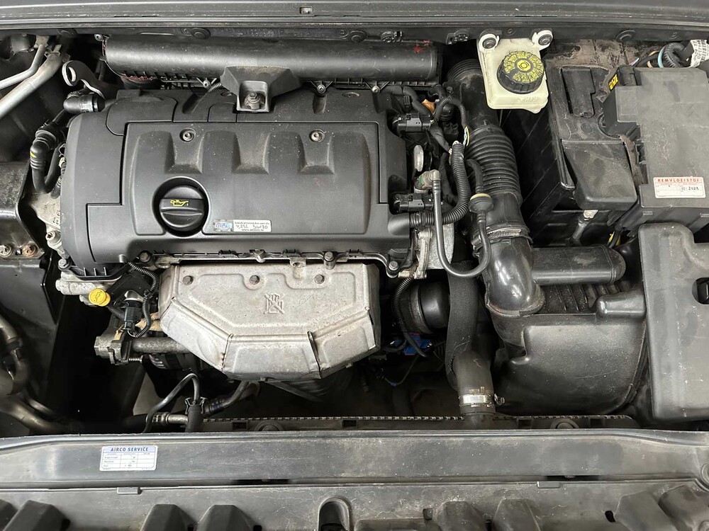 Peugeot 308 SW 1.6 VTi X-Line 120PS 2010, 9-XVG-87