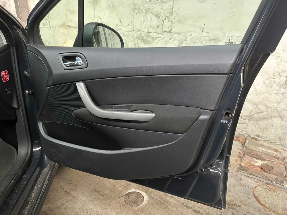 Peugeot 308 SW 1.6 VTi X-Line 120PS 2010, 9-XVG-87