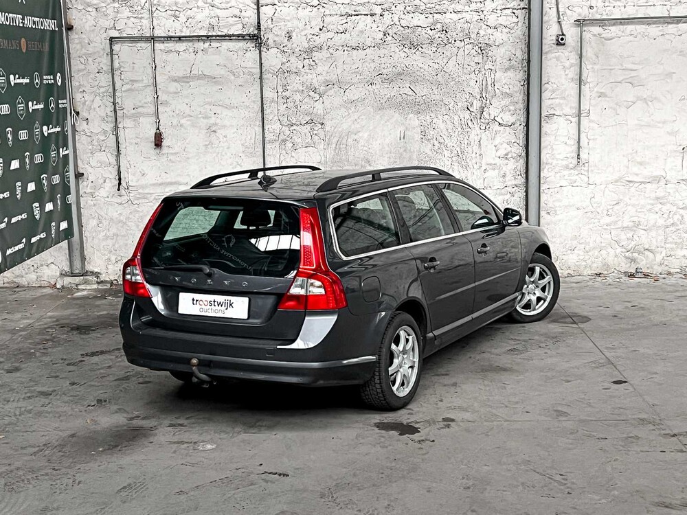 Volvo V70 1.6 T4F Summum 179PS 2012, HS-243-Z