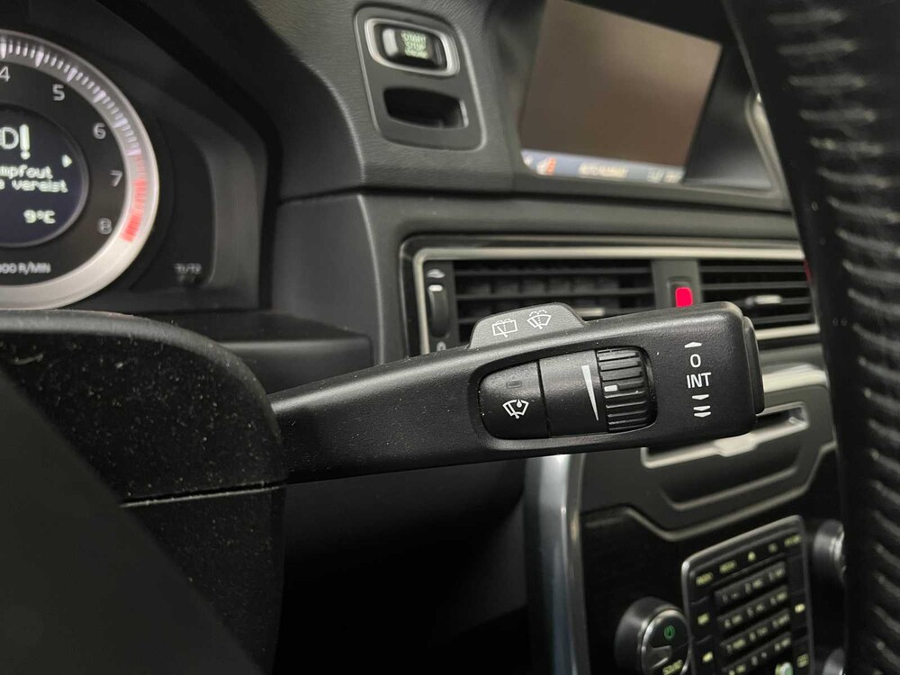 Volvo V70 1.6 T4F Summum 179PS 2012, HS-243-Z