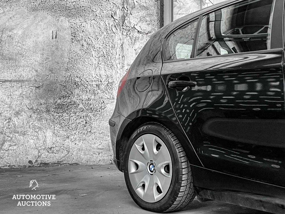 BMW 1 Series 116d 116hp 2011