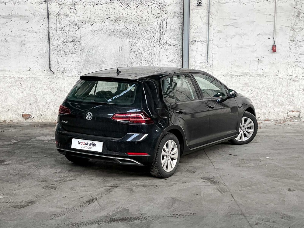 Volkswagen Golf 1.0 TSI CL Bns 116PS 2019, G-854-NF