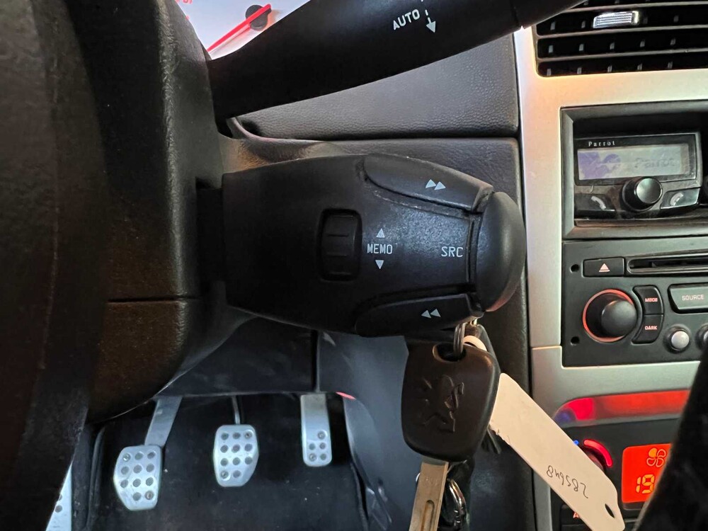 Peugeot 307 sw 2.0-16V XSi 140PS 2006, 78-SJ-ZH