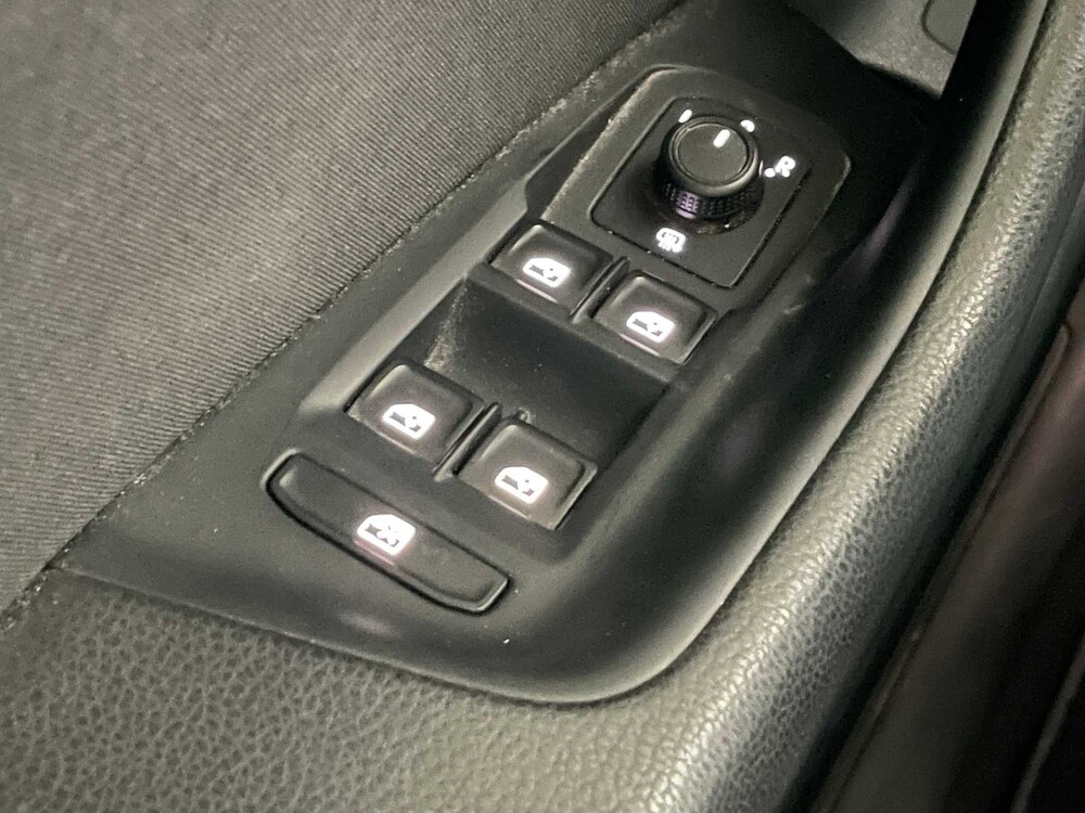 Volkswagen Passat 1.5 TSI CL Bns 150hp 2019, ZH-522-V