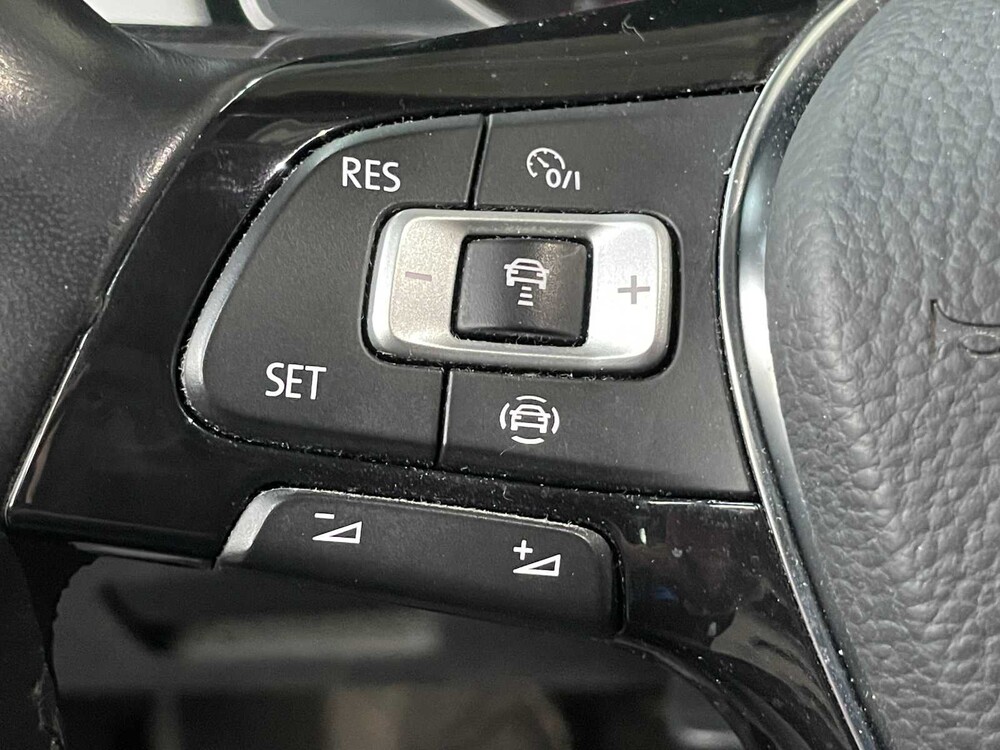 Volkswagen Passat 1.5 TSI CL Bns 150hp 2019, ZH-522-V