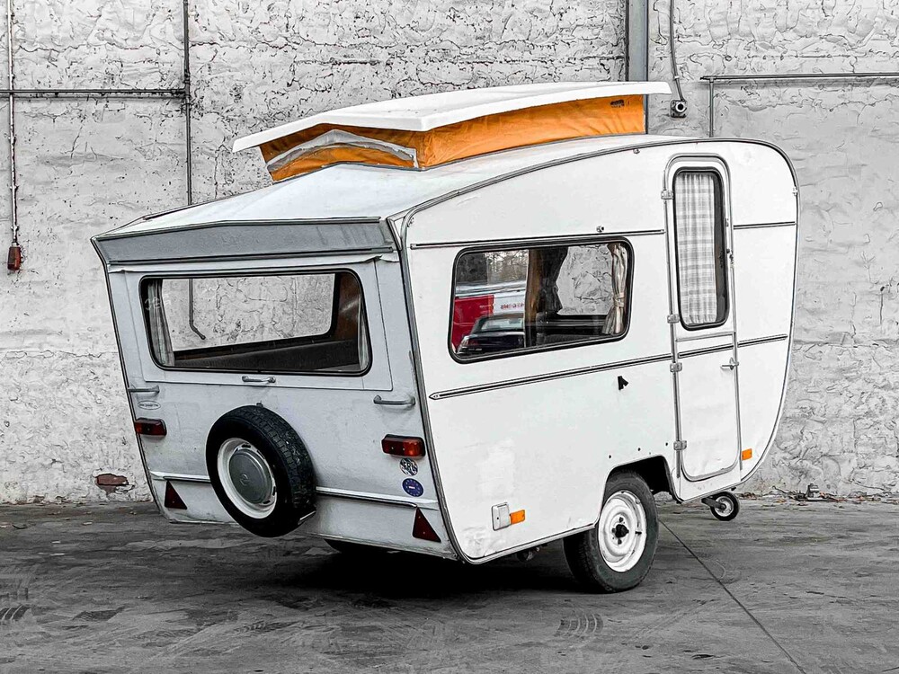 Otton Detectives Caravan