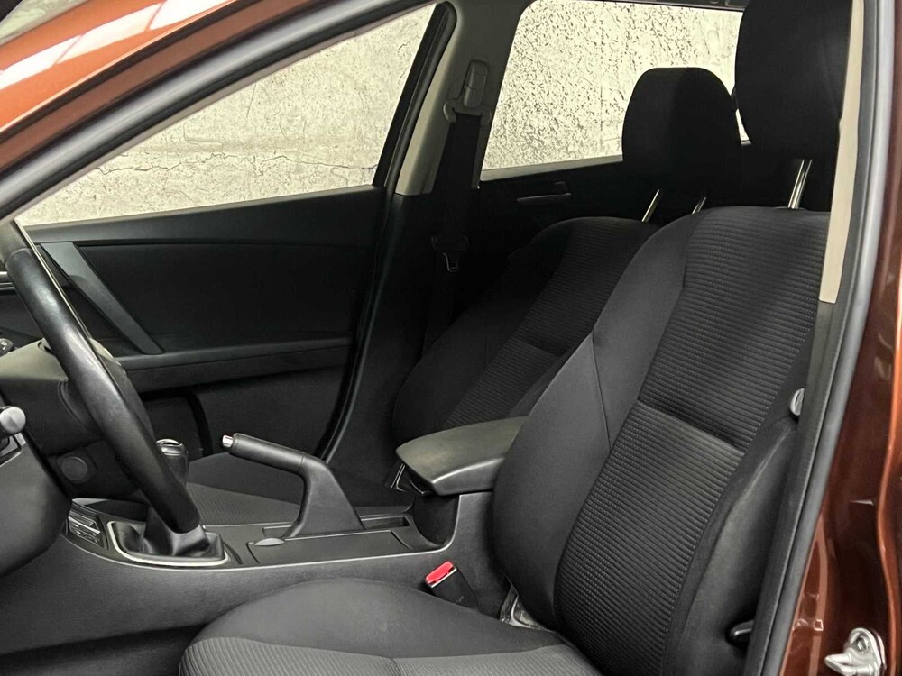 Mazda 3 1.6 Navigator 105hp 2011, 51-SNN-1