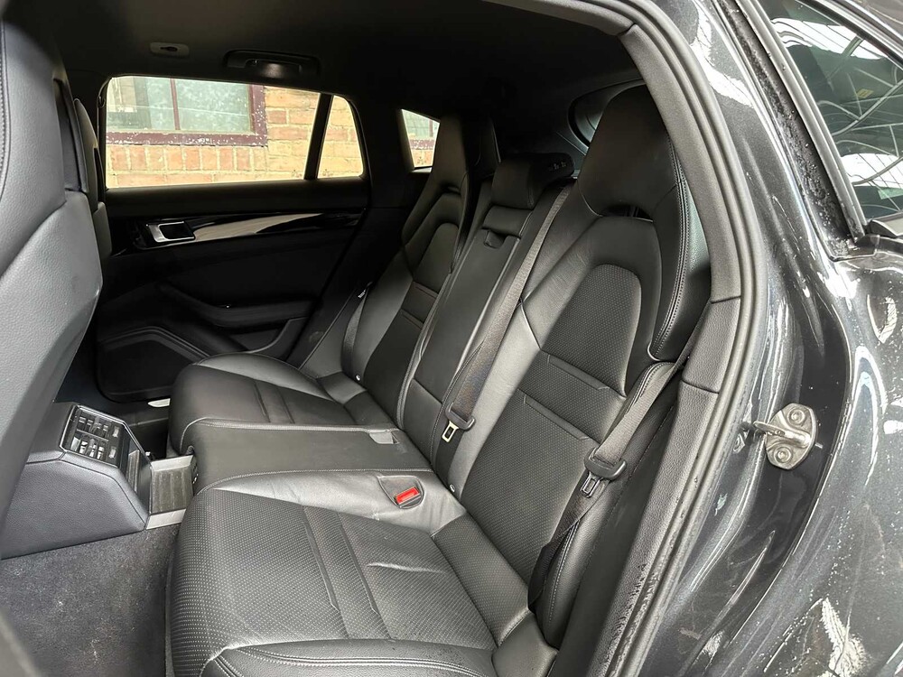Porsche Panamera Sport Turismo 4 E-Hybrid 2.9 V6 470PS 2021, K-375-NB