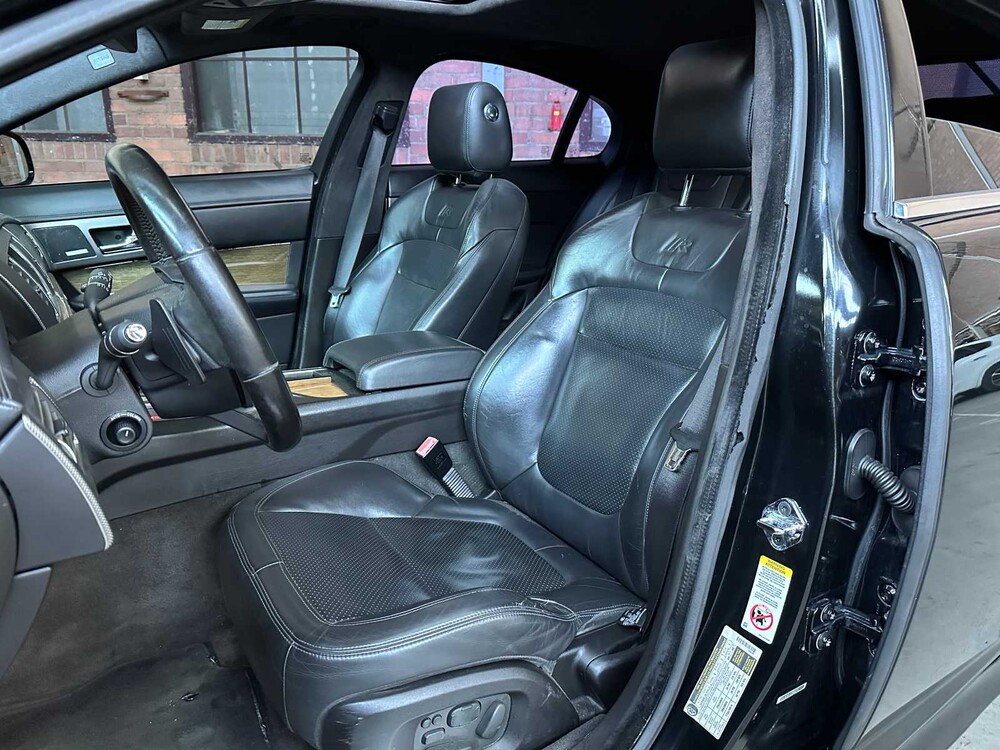 Jaguar XF R 5.0 V8 KOMPRESSOR 510PS 2011