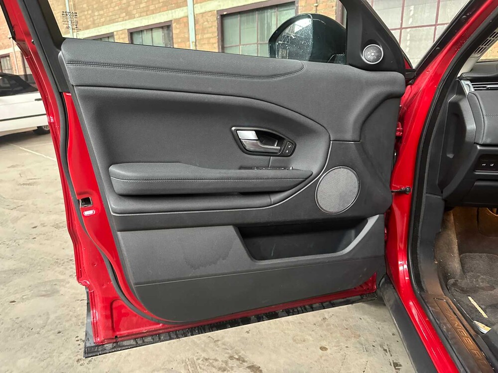 Land Rover Range Rover Evoque 2.0 TD4 HSE Dynamic 150PS 2015, XT-166-D