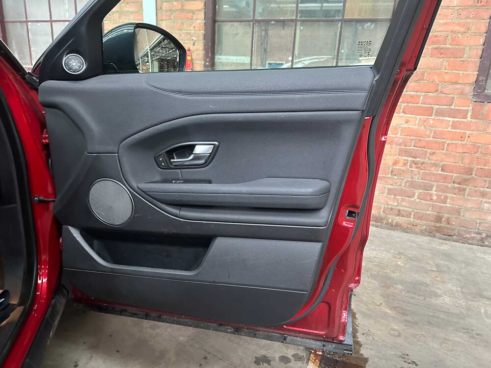 Land Rover Range Rover Evoque 2.0 TD4 HSE Dynamic 150PS 2015, XT-166-D