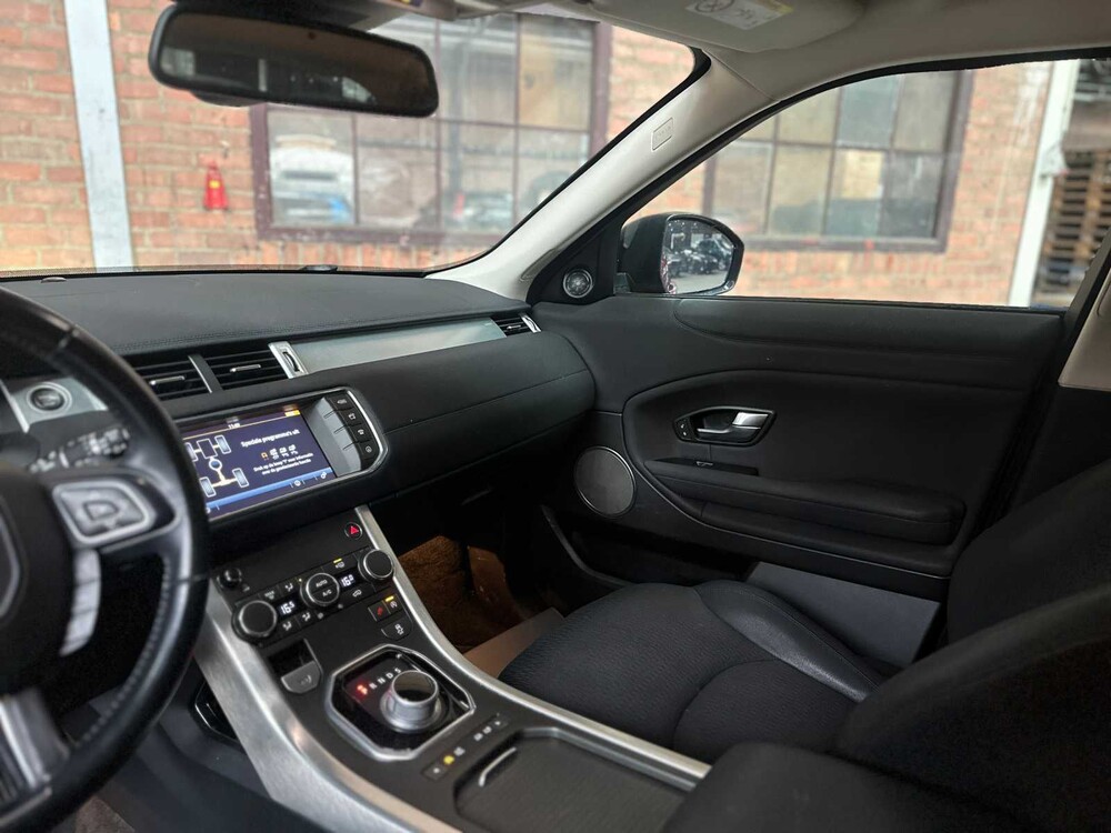 Land Rover Range Rover Evoque 2.0 TD4 HSE Dynamic 150PS 2015, XT-166-D