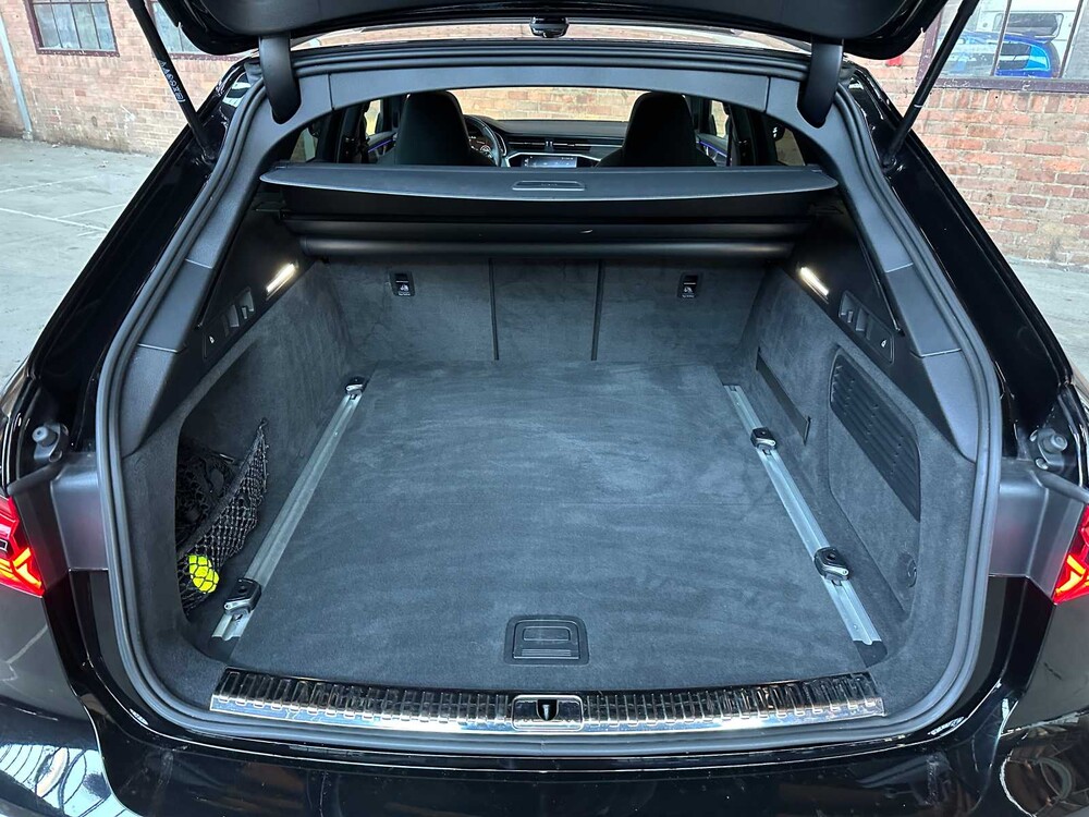 Audi RS6 Avant 4.0 TFSI V6 Quattro Dynamic Plus 600PS 2021