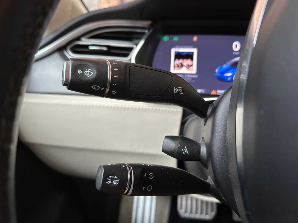 Tesla Model S 100D PERFORMANCE 612PS 2018, SV-719-Z