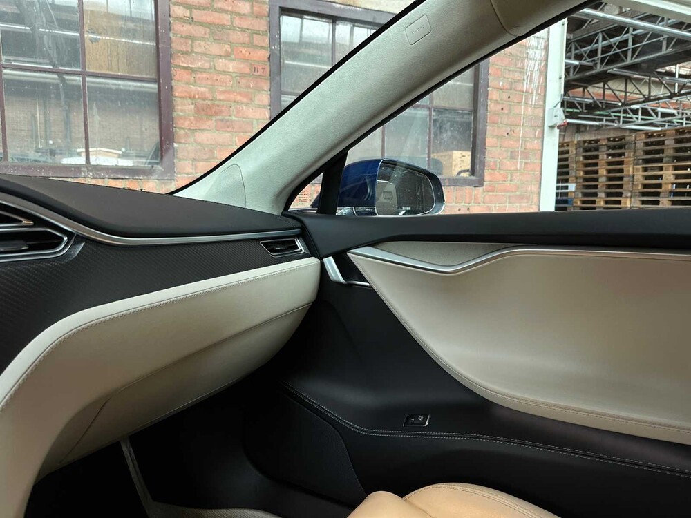 Tesla Model S 100D PERFORMANCE 612PS 2018, SV-719-Z