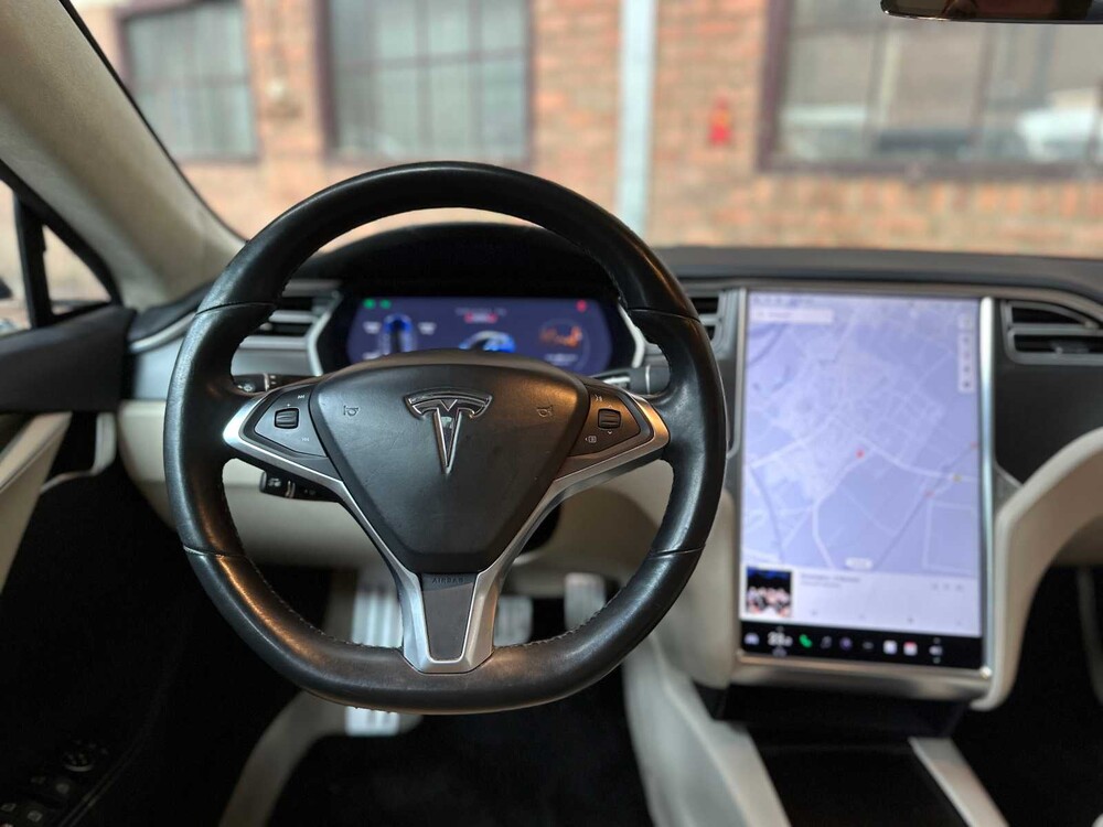 Tesla Model S 100D PERFORMANCE 612PS 2018, SV-719-Z