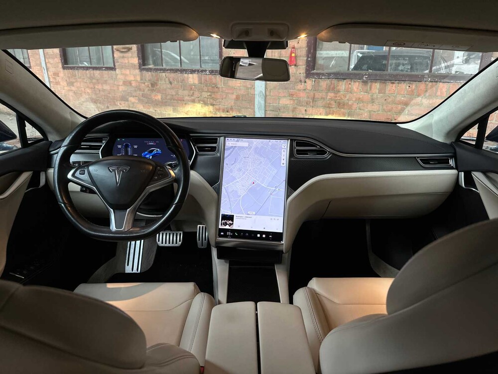 Tesla Model S 100D PERFORMANCE 612PS 2018, SV-719-Z
