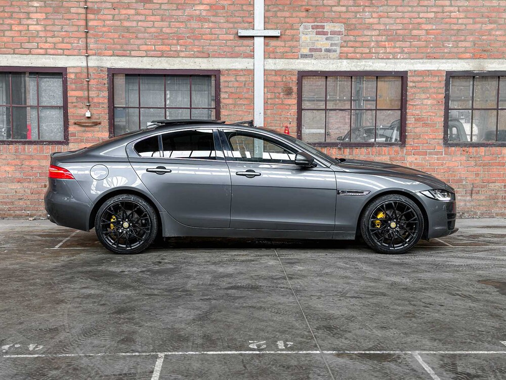 Jaguar XE 2.0 D Portfolio 179PS 2015, H-969-LL