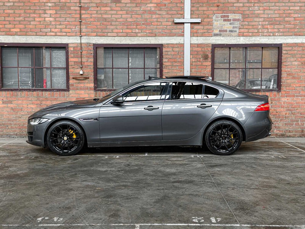 Jaguar XE 2.0 D Portfolio 179PS 2015, H-969-LL