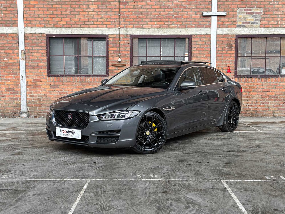 Jaguar XE 2.0 D Portfolio 179PS 2015, H-969-LL