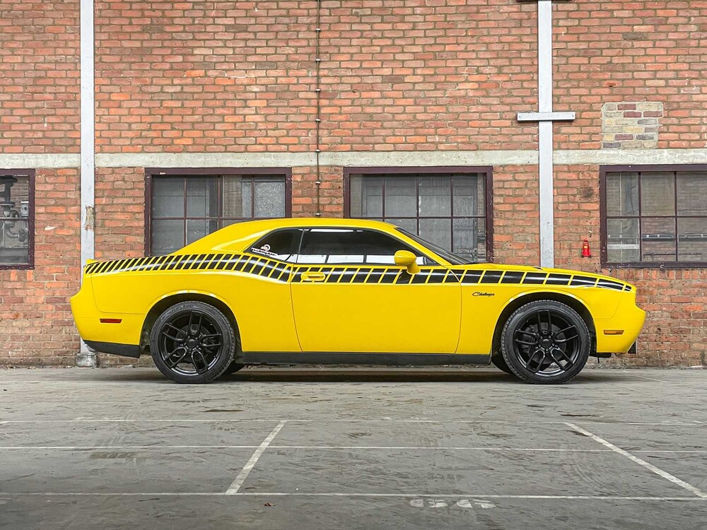 Dodge Challenger 5.7 V8 HEMI 372PS 2010