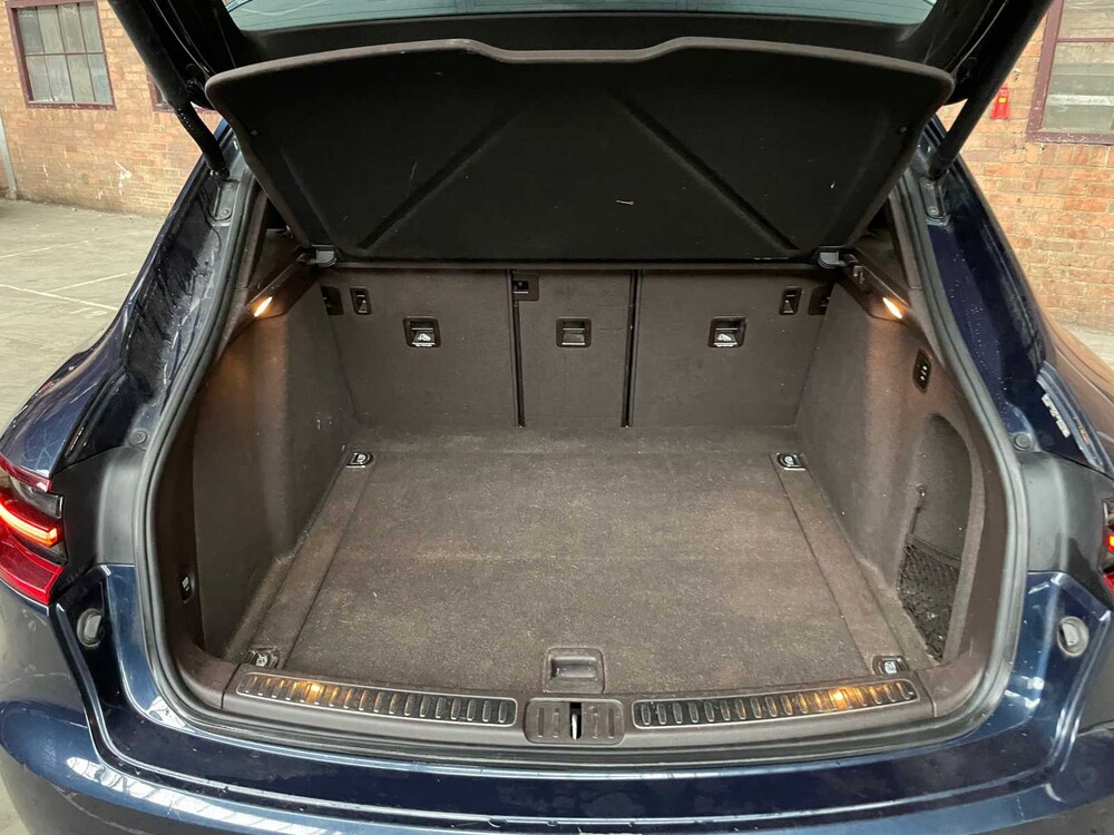 Porsche Macan Turbo 3.6 V6 400PS 2014