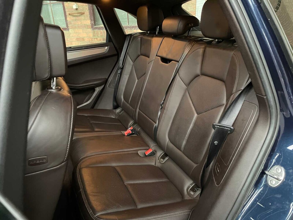 Porsche Macan Turbo 3.6 V6 400PS 2014