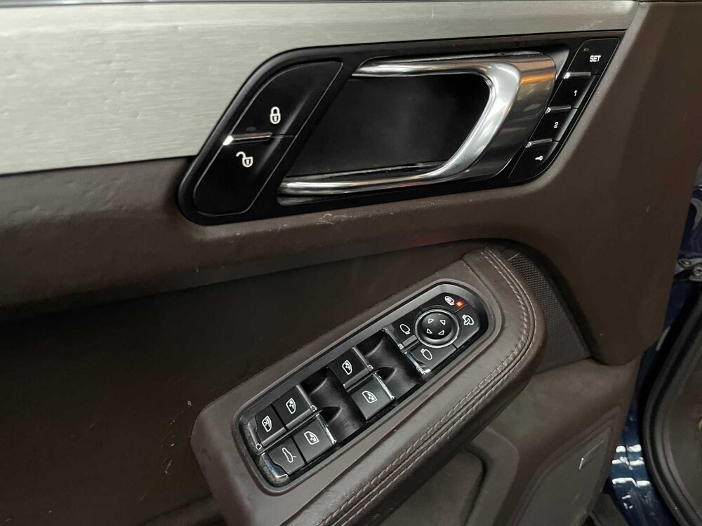 Porsche Macan Turbo 3.6 V6 400PS 2014