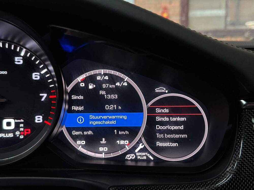 Porsche Panamera Sport Turismo 4S 2.9 V6 441hp 2018, J-376-JS