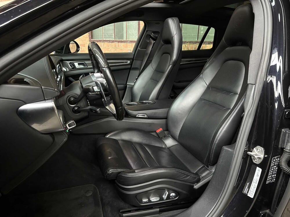 Porsche Panamera Sport Turismo 4S 2.9 V6 441hp 2018, J-376-JS