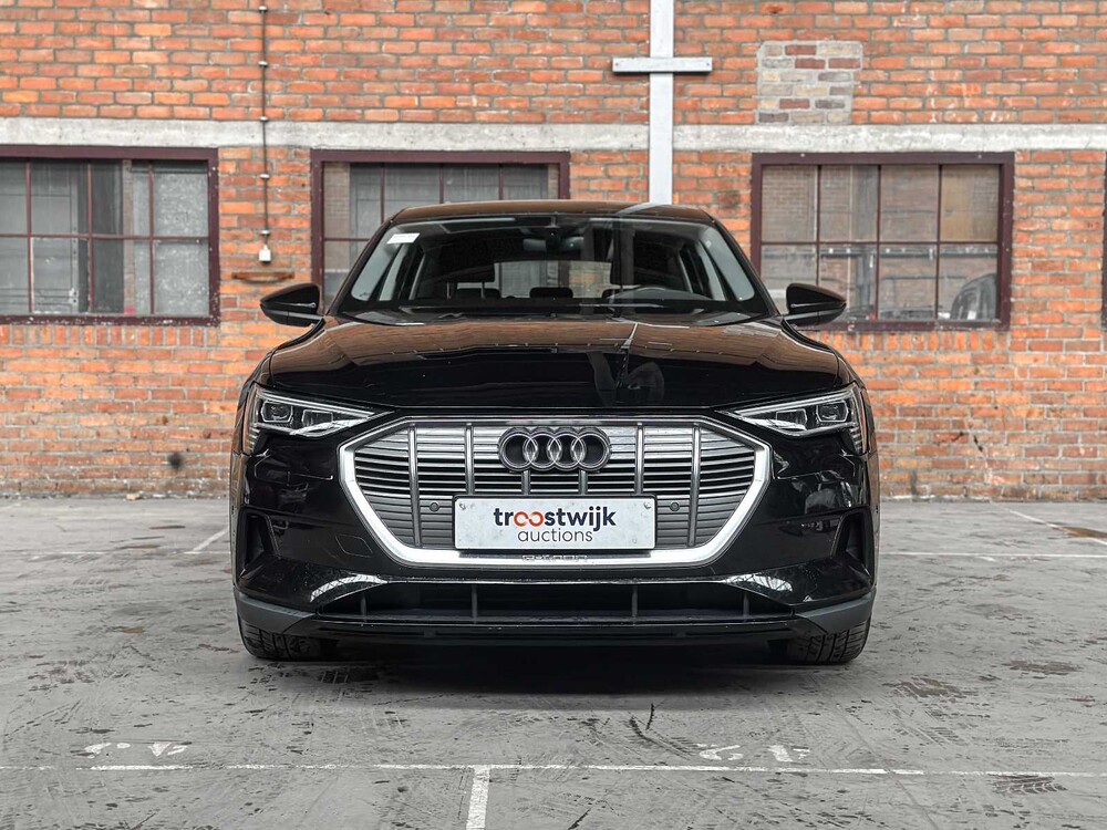 Audi e-tron 55 Quattro Edition 95kWh 408PS 2020, J-305-XB