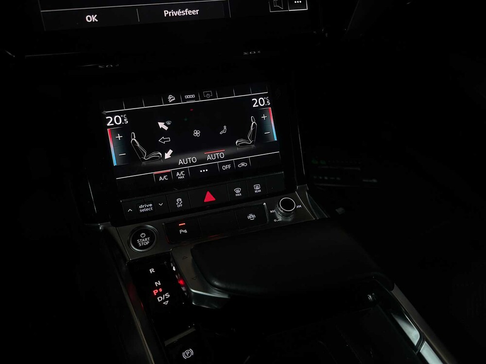 Audi e-tron 55 Quattro Edition 95kWh 408PS 2020, J-305-XB