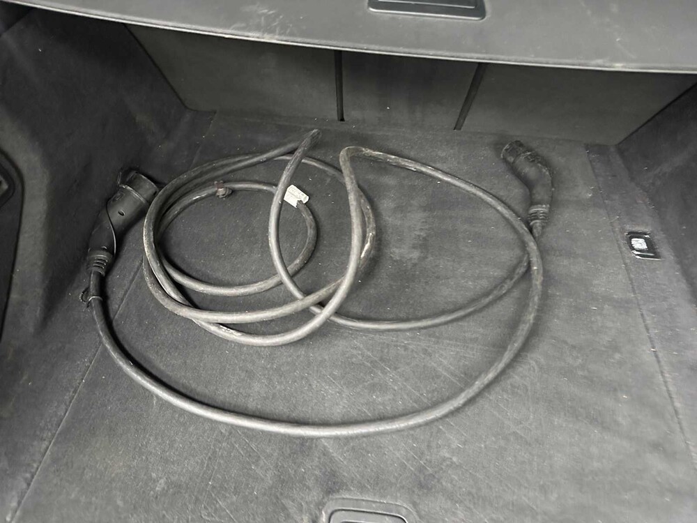 Audi e-tron 55 Quattro Edition 95kWh 408PS 2020, J-305-XB