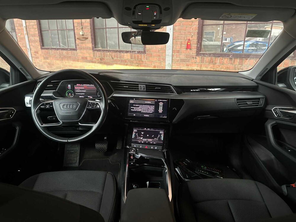 Audi e-tron 55 Quattro Edition 95kWh 408PS 2020, J-305-XB