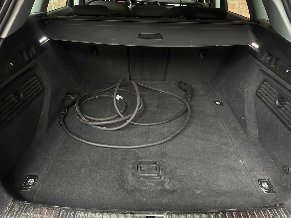 Audi e-tron 55 Quattro Edition 95kWh 408PS 2020, J-305-XB