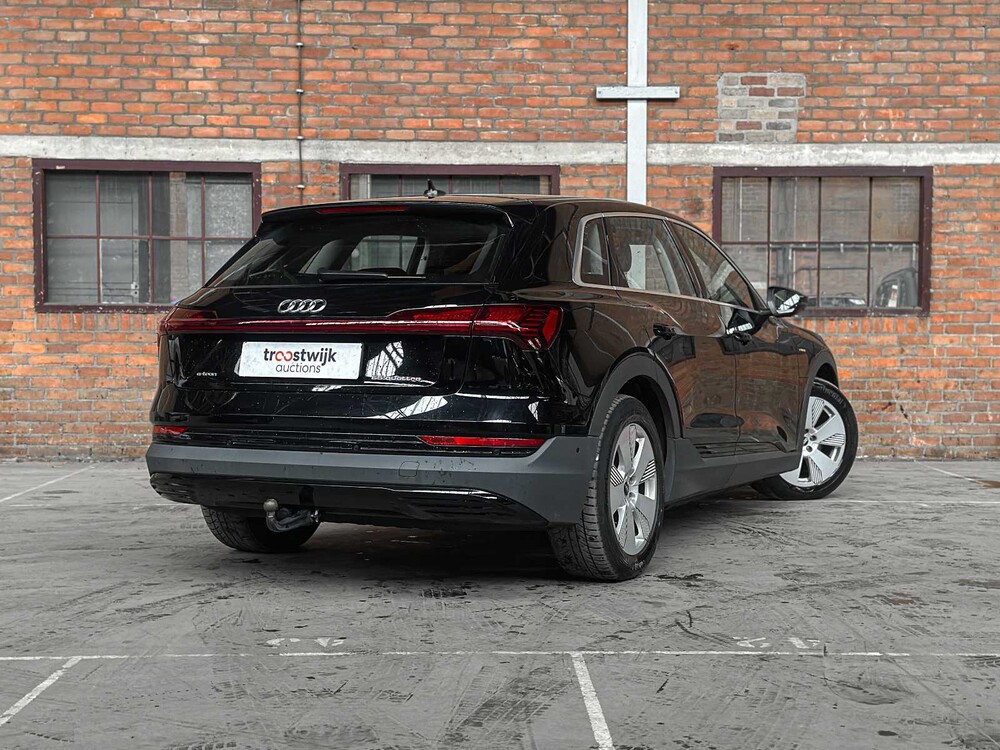 Audi e-tron 55 Quattro Edition 95kWh 408PS 2020, J-305-XB