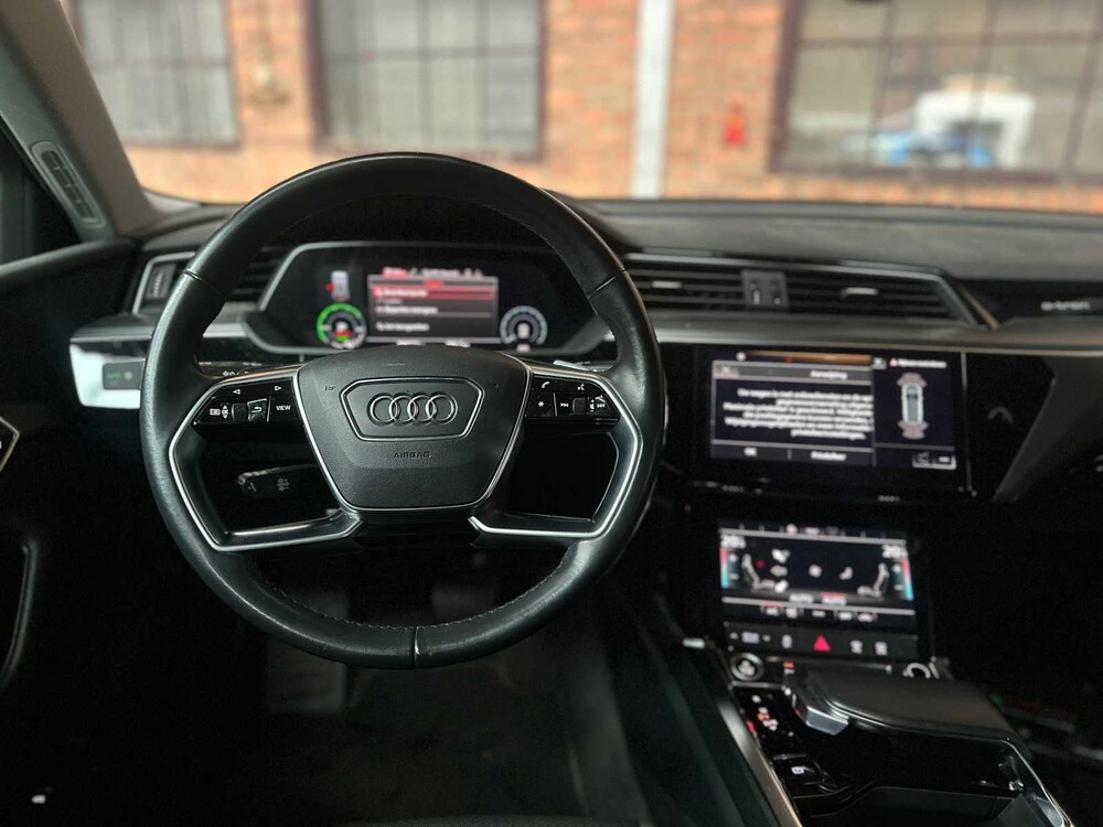 Audi e-tron 55 Quattro Edition 95kWh 408PS 2020, J-305-XB