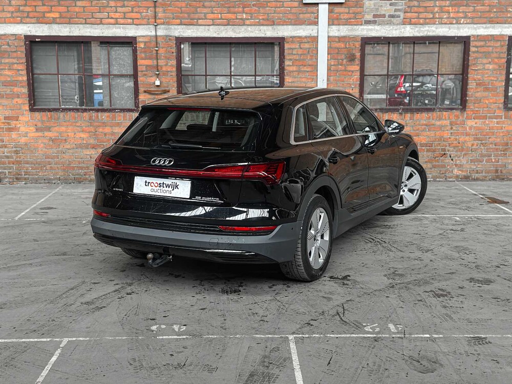 Audi e-tron 55 Quattro Edition 95kWh 408PS 2020, J-305-XB