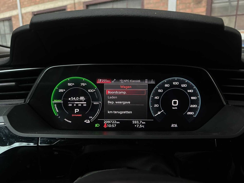 Audi e-tron 55 Quattro Edition 95kWh 408PS 2020, J-305-XB