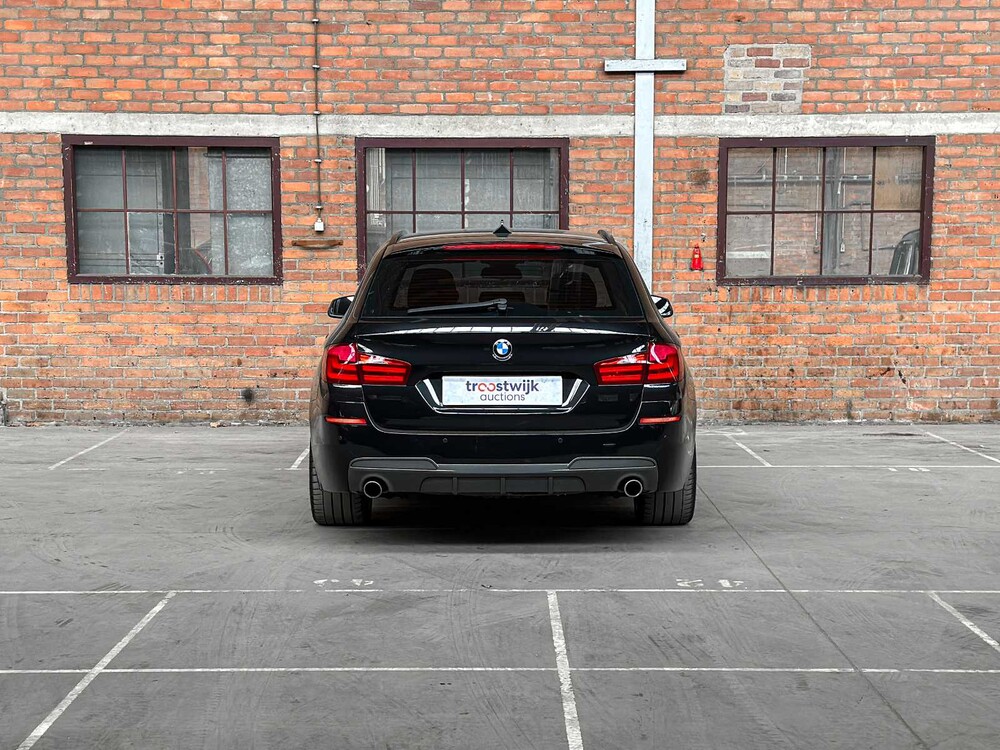 BMW 535d Touring High Executive 5er 299PS 2010, J-061-BD